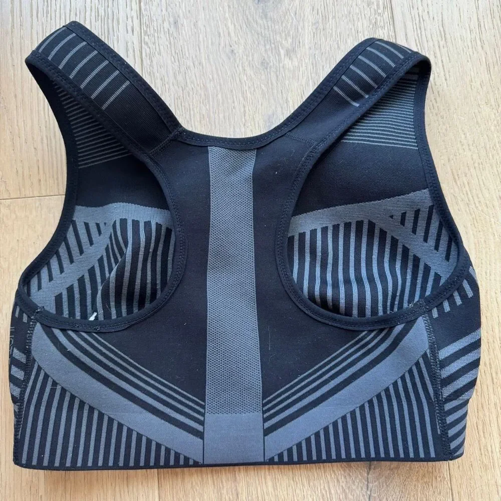 Nike FE/NOM Flyknit Women's High Support Sports Bra Size Small Seamless